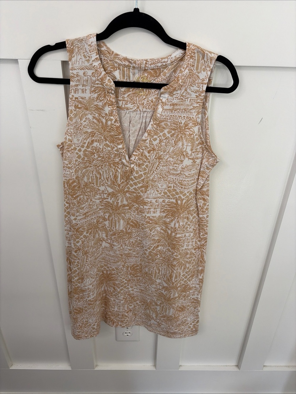 Sleeveless V-Neck Dev DressPrinted in Beige and White-Small-Lilly Pulitzer
